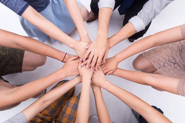 集團(tuán)管控的核心價(jià)值：資源整合、風(fēng)險(xiǎn)控制與協(xié)同發(fā)展