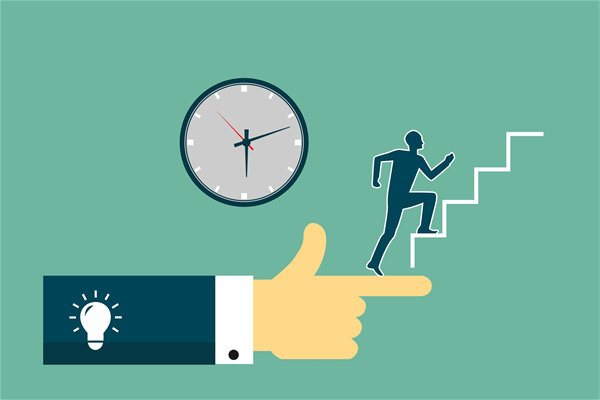 如何制定適應(yīng)快速變化市場(chǎng)的長期戰(zhàn)略規(guī)劃？