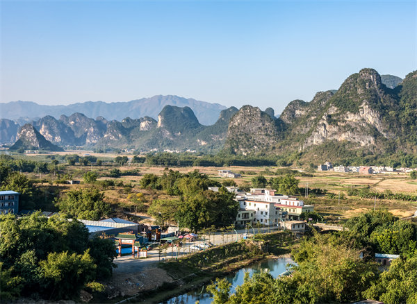 清遠(yuǎn)集團(tuán)管控咨詢公司如何強(qiáng)化集團(tuán)集權(quán)與分權(quán)？