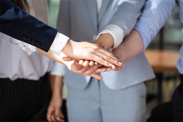 新老員工文化沖突不斷，企業(yè)文化怎樣實現(xiàn)融合傳承？