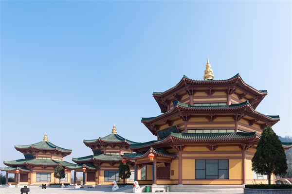 煙臺企業(yè)戰(zhàn)略模糊難落地？戰(zhàn)略咨詢公司如何精準錨定增長賽道？