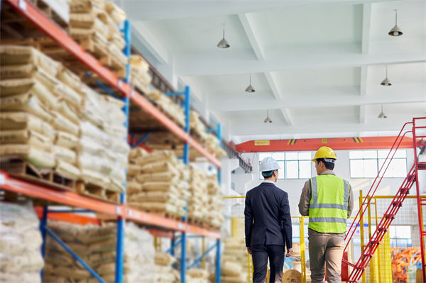 新員工融入難、老員工動(dòng)力不足，薪酬績效如何改善？