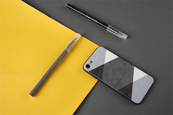 制造業(yè)管理分析：9.9包郵手機殼鉛含量超標30倍