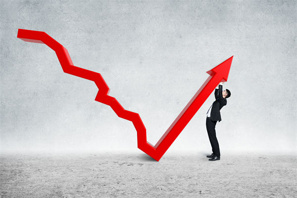 績效反饋只談問題，員工成長動(dòng)力該如何真正激活？