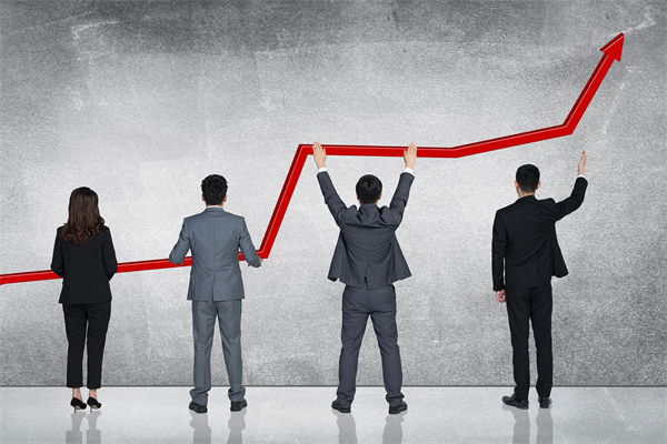 薪酬體系建了又改，管理為何總跟不上戰(zhàn)略步伐？