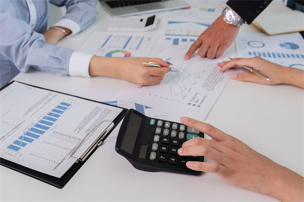 預(yù)算成紙上空談，怎樣讓數(shù)據(jù)真正驅(qū)動(dòng)決策落地？