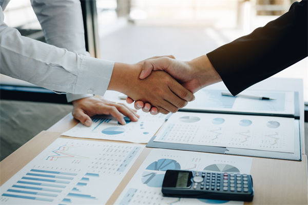 預算偏差吞噬收益，精準管控的核心邏輯是什么？